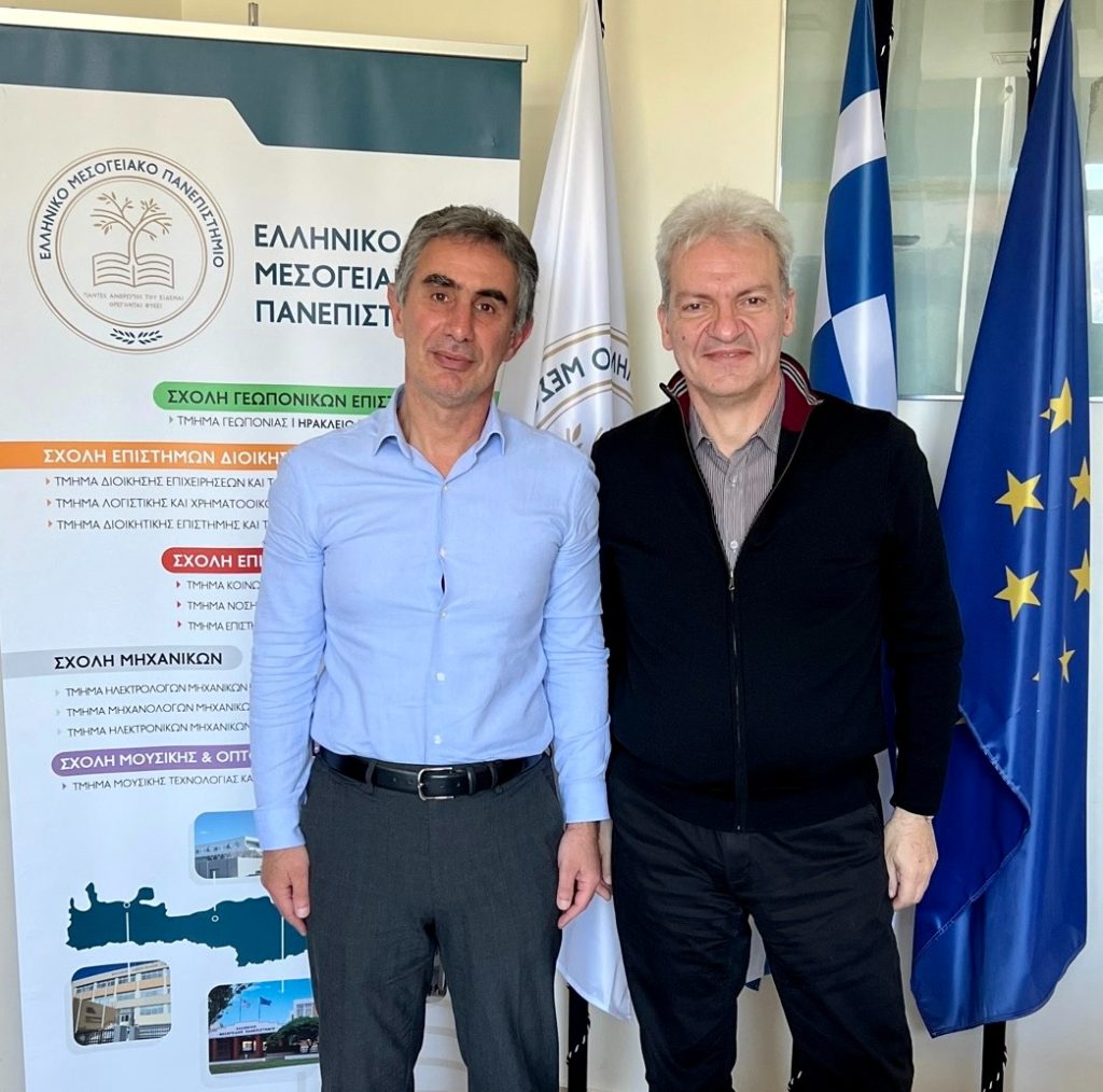 Ο υποψήφιος Δήμαρχος Ηρακλείου, κ. Αλέξης Καλοκαιρινός, με τον Πρύτανη του Ελληνικού Μεσογειακού Πανεπιστημίου, καθηγητή Νίκο Κατσαράκη